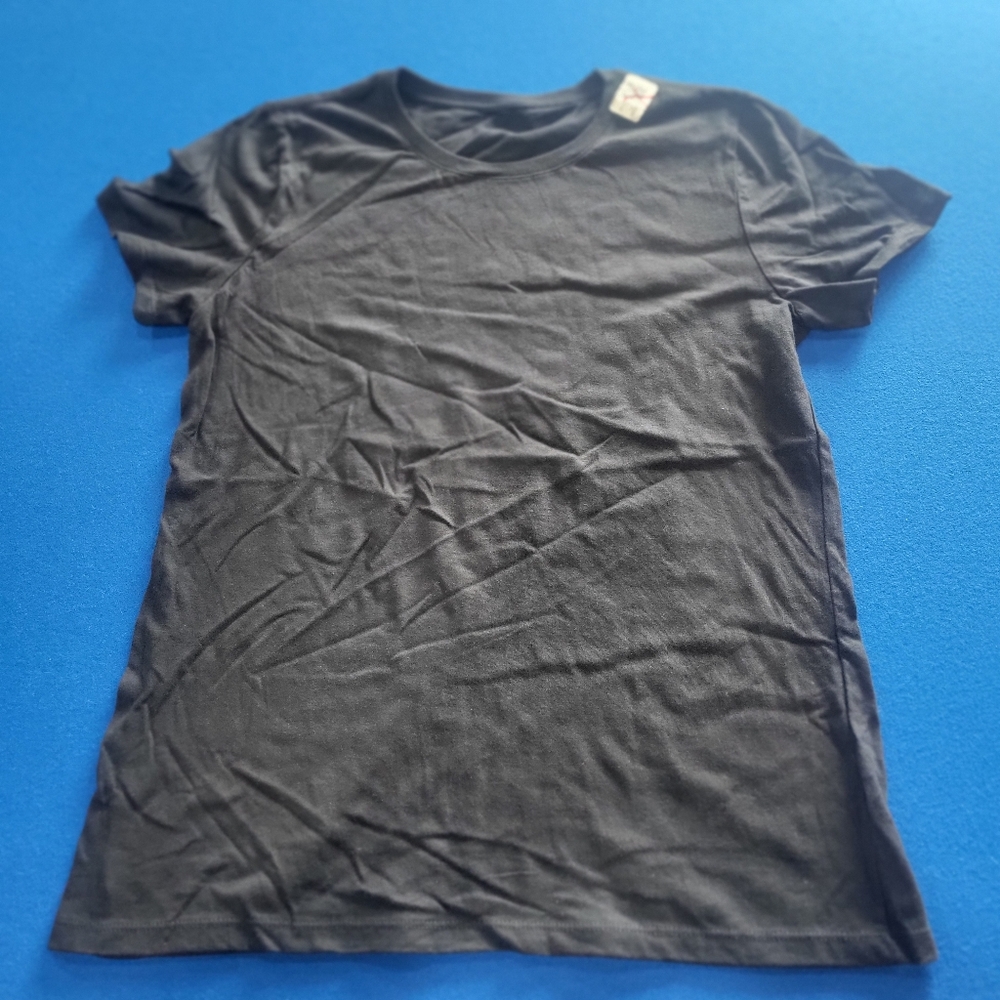 Gildan Black Short Sleeve Tee "Milfin' Ain't Easy" / Size Small - Picture 8 of 8